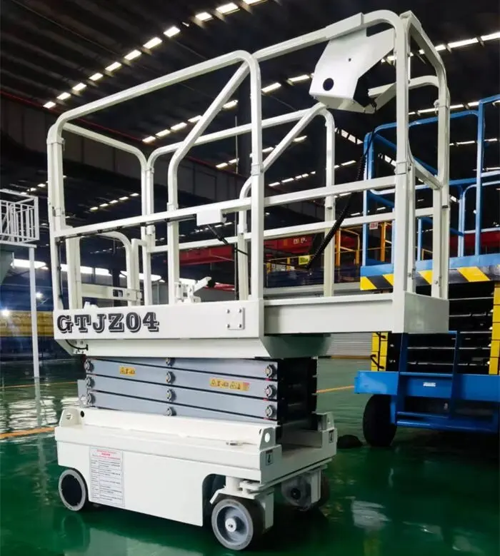 迷你(ni)自行走剪(jian)叉式升降(jiang)機