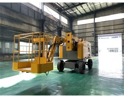 全(quan)自行曲(qu)臂車