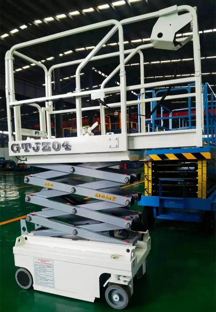 迷你自行(hang)走剪叉式(shi)升降機